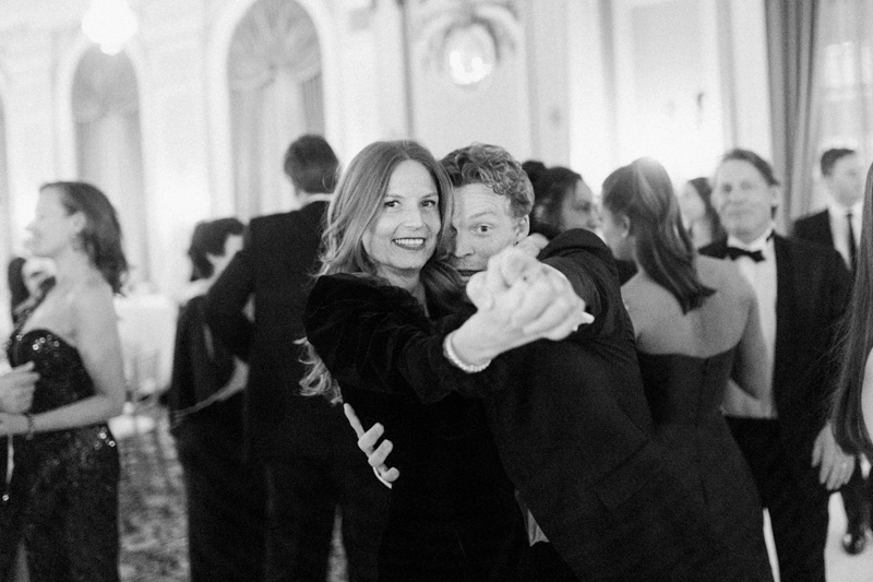couple at wedding on the dance floor at fairmont Palliser in Calgary